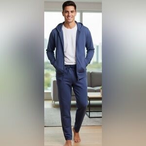 32 Degrees Jogging Suit Size Large in Navy Blue, Sweatsuit